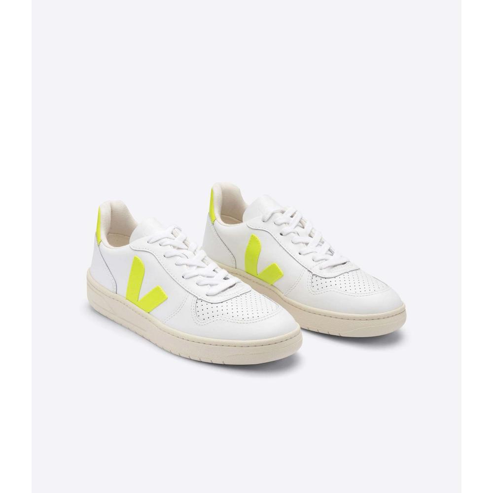 Veja V-10 LEATHER Women's Sneakers White/Mint | CA 647HAP